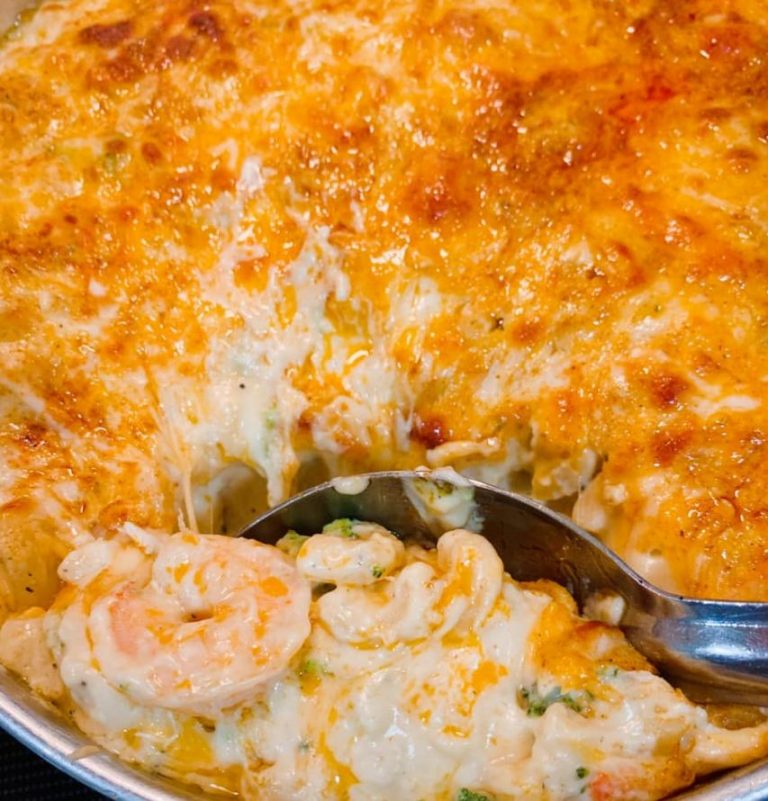SEAFOOD MAC AND CHEESE