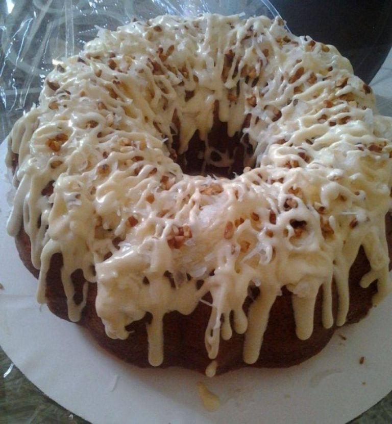 ITALIAN CREME BUNDT CAKE