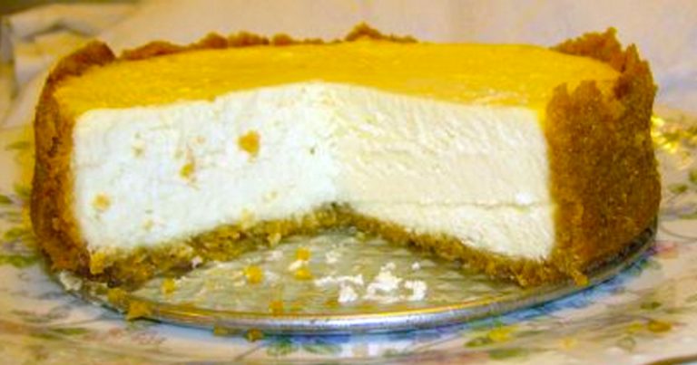 Crack Proof: New York Style Cheesecake