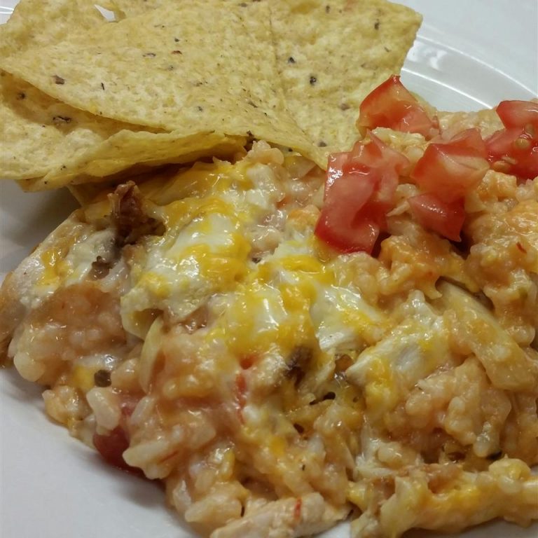 SALSA CHICKEN RICE CASSEROLE