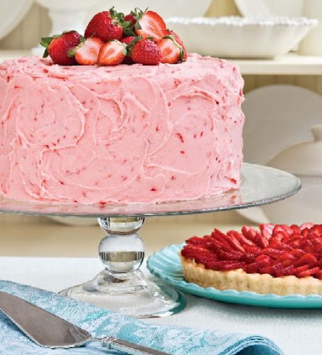 STRAWBERRY BUTTERCREAM CAKEis an easy and quick healthy keto dinner ideas recipes that you can cook if you like . In Tasty Recipes blog we got the best easy dinner.