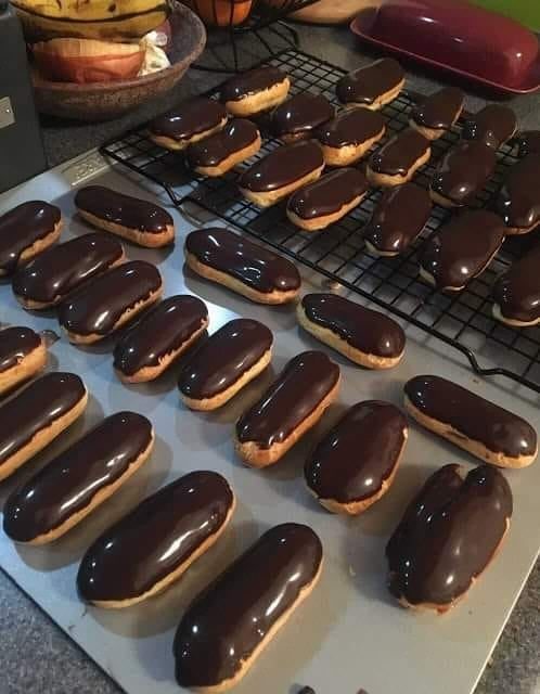 ECLAIRS RECIPE CHOCOLATEis an easy and quick healthy keto dinner ideas recipes that you can cook if you like . In Tasty Recipes blog we got the best easy dinner.