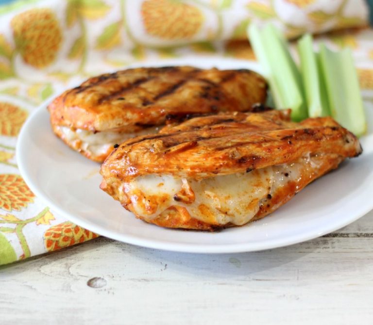 Grilled spicy chicken breast stuffed with mozzarella cheese.