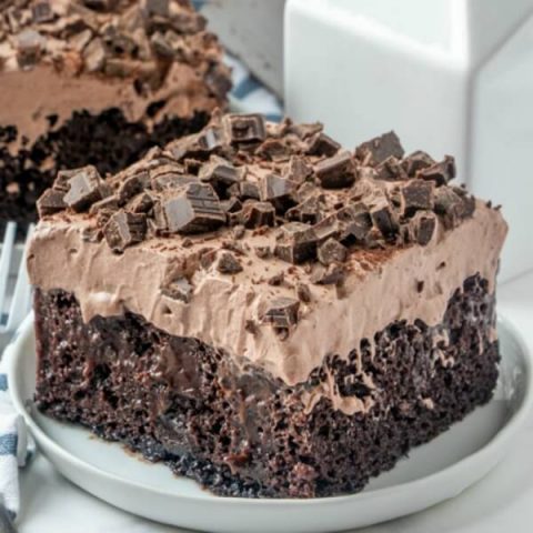 CHOCOLATE POKE CAKEis an easy and quick healthy keto dinner ideas recipes that you can cook if you like . In Tasty Recipes blog we got the best easy dinner.