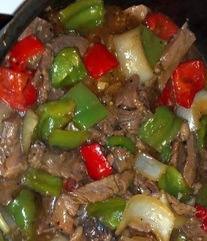 CROCK POT PEPPER STEAKis an easy and quick healthy keto dinner ideas recipes that you can cook if you like . In Tasty Recipes blog we got the best easy dinner.