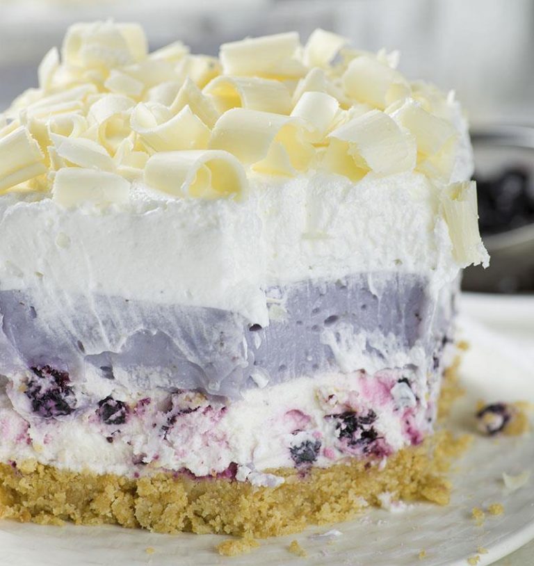 WHITE CHOCOLATE BLUEBERRY LASAGNA