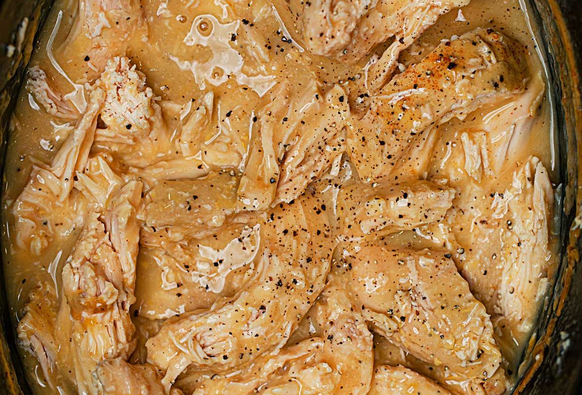 Slow Cooker Chicken Breast with Gravyis an easy and quick healthy keto dinner ideas recipes that you can cook if you like . In Tasty Recipes blog we got the best easy dinner.