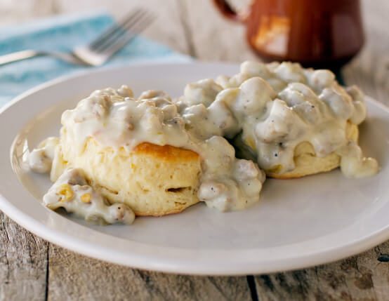 SAUSAGE GRAVY AND BISCUITSis an easy and quick healthy keto dinner ideas recipes that you can cook if you like . In Tasty Recipes blog we got the best easy dinner.