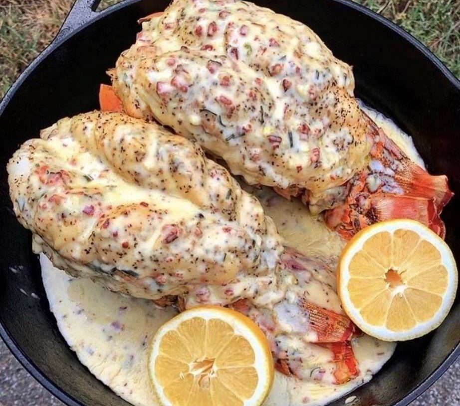 LEMON GARLIC LOBSTER TAILSis an easy and quick healthy keto dinner ideas recipes that you can cook if you like . In Tasty Recipes blog we got the best easy dinner.