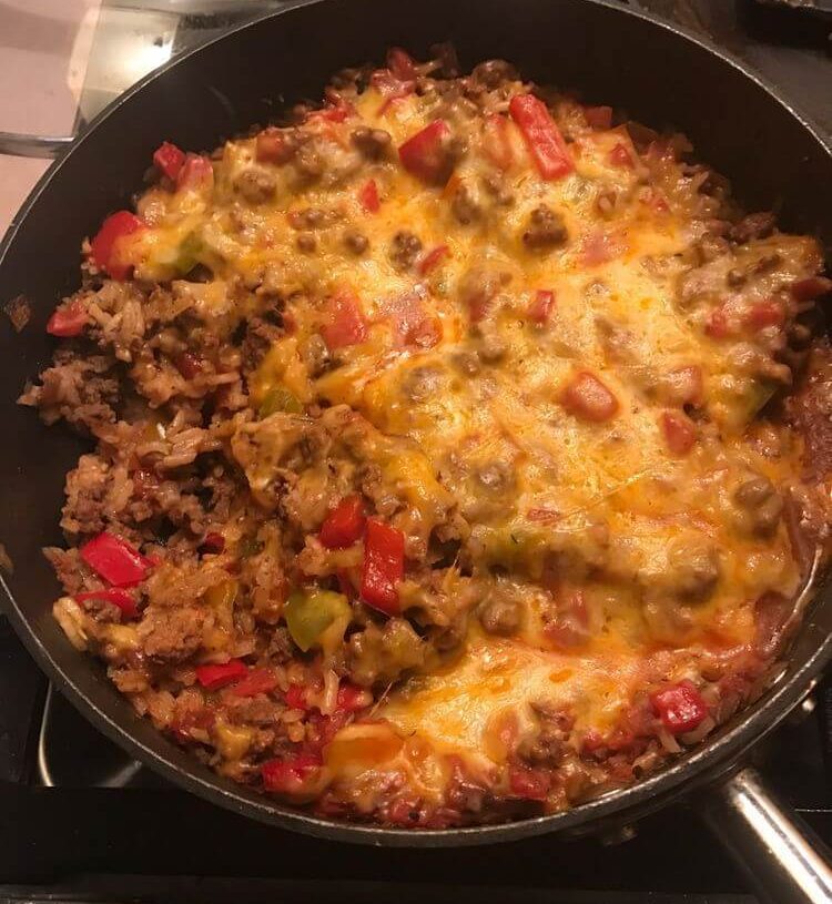 GROUND BEEF STUFFED PEPPER SKILLETis an easy and quick healthy keto dinner ideas recipes that you can cook if you like . In Tasty Recipes blog we got the best easy dinner.