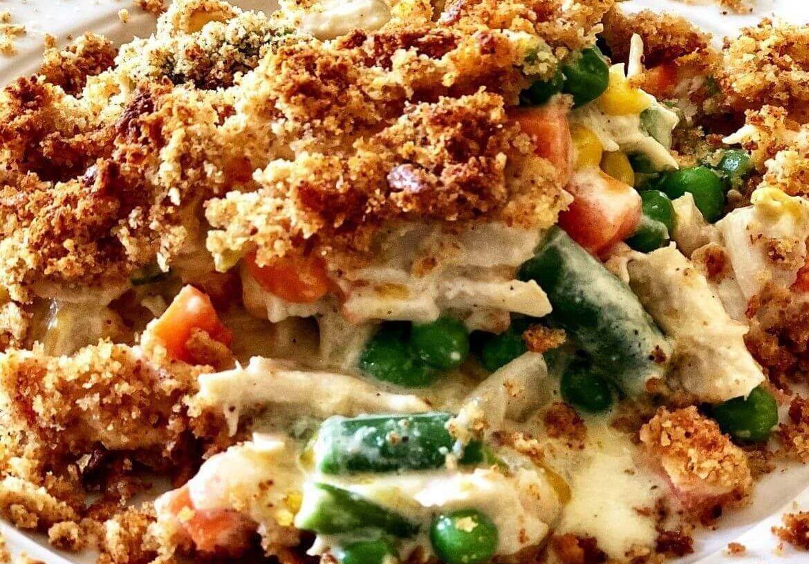 GRANDMA’S CHICKEN CASSEROLEis an easy and quick healthy keto dinner ideas recipes that you can cook if you like . In Tasty Recipes blog we got the best easy dinner.