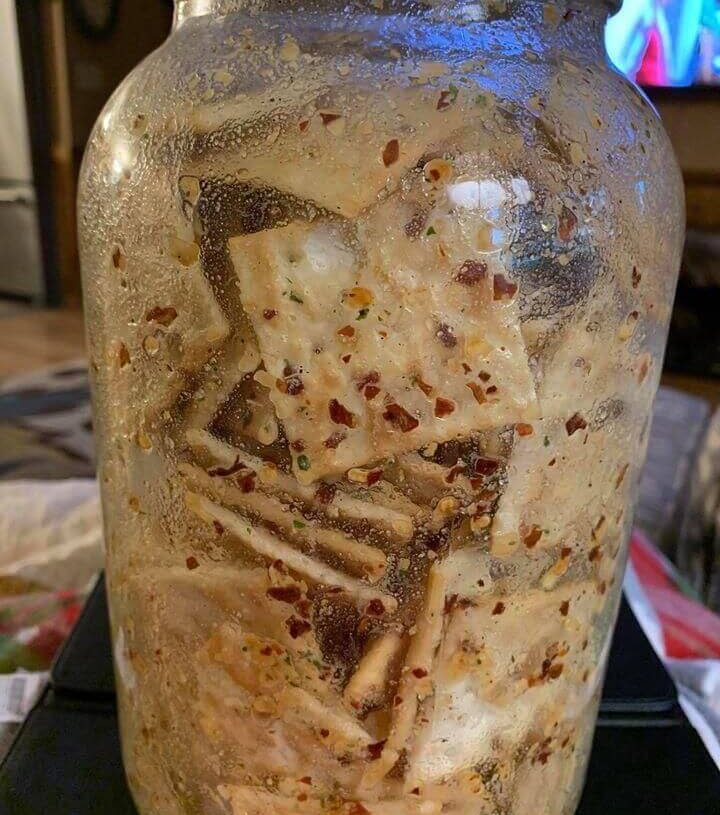 CRACKER SHAKEis an easy and quick healthy keto dinner ideas recipes that you can cook if you like . In Tasty Recipes blog we got the best easy dinner.