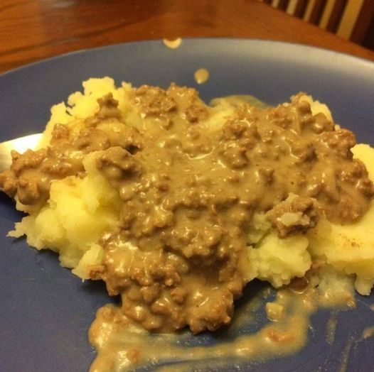 HAMBURGER GRAVY – Don’t LOSE this Recipeis an easy and quick healthy keto dinner ideas recipes that you can cook if you like . In Tasty Recipes blog we got the best easy dinner.