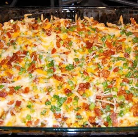 Loaded Baked Potato & Chicken Casseroleis an easy and quick healthy keto dinner ideas recipes that you can cook if you like . In Tasty Recipes blog we got the best easy dinner.