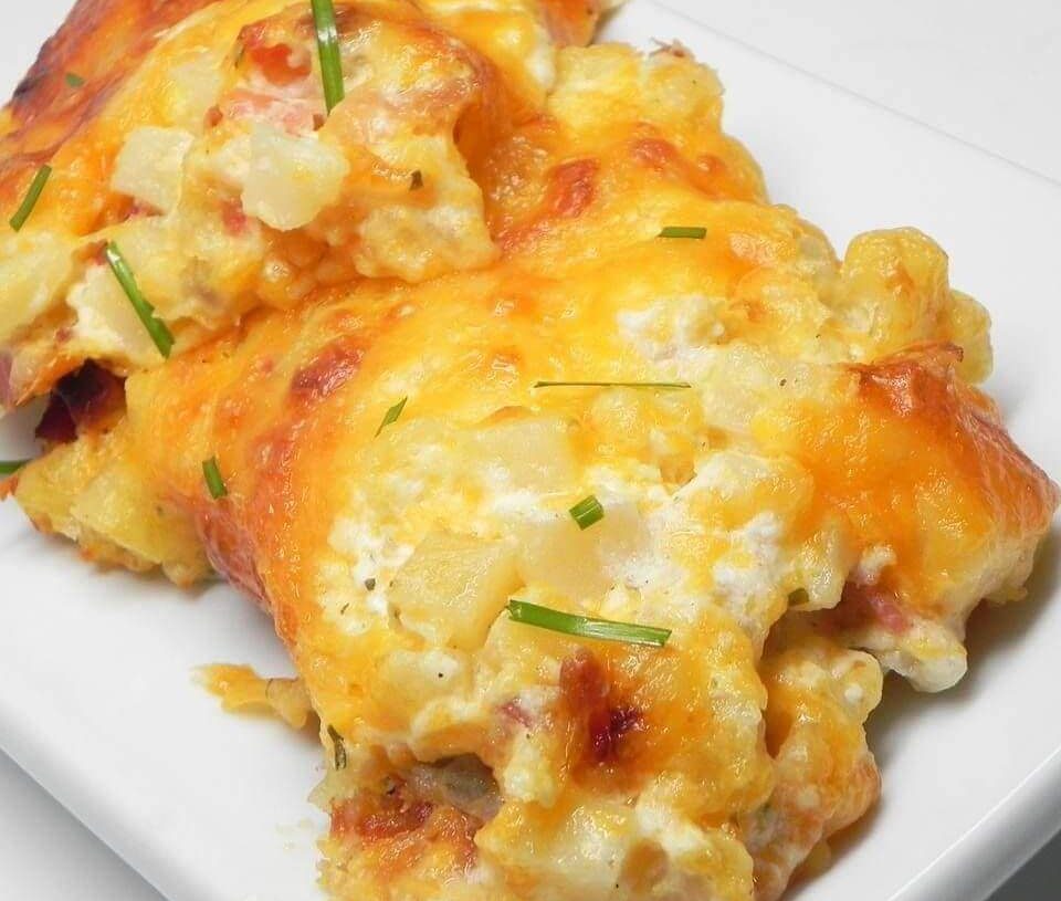 LOADED CRACK POTATOESis an easy and quick healthy keto dinner ideas recipes that you can cook if you like . In Tasty Recipes blog we got the best easy dinner.