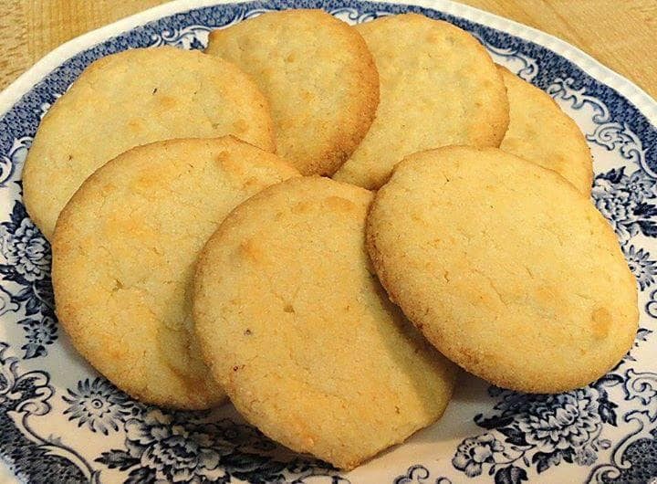 LEMON BUTTER COOKIESis an easy and quick healthy keto dinner ideas recipes that you can cook if you like . In Tasty Recipes blog we got the best easy dinner.