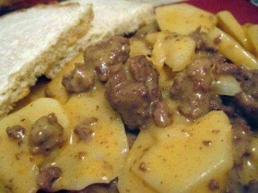 Hamburger Potato Cheese Casserole recipeis an easy and quick healthy keto dinner ideas recipes that you can cook if you like . In Tasty Recipes blog we got the best easy dinner.