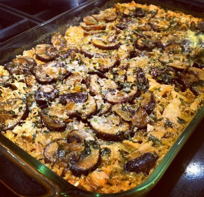 DOES ANYONE HERE ACTUALLY EAT RECIPE ? CHICKEN MARSALA CASSEROLEis an easy and quick healthy keto dinner ideas recipes that you can cook if you like . In Tasty Recipes blog we got the best easy dinner.