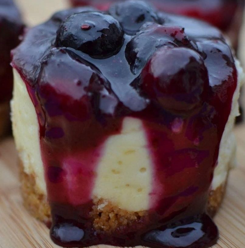 Blueberry Mini White Chocolate Cheesecakes recipeis an easy and quick healthy keto dinner ideas recipes that you can cook if you like . In Tasty Recipes blog we got the best easy dinner.
