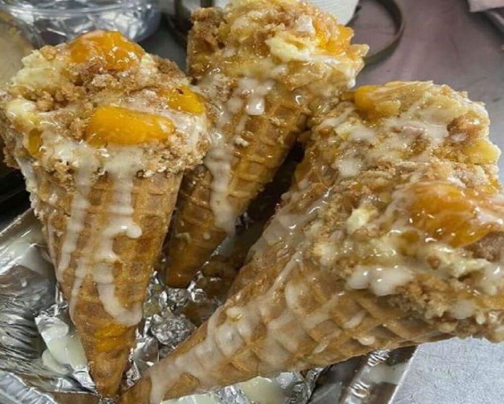 PEACH COBBLER CHEESECAKE CONESis an easy and quick healthy keto dinner ideas recipes that you can cook if you like . In Tasty Recipes blog we got the best easy dinner.