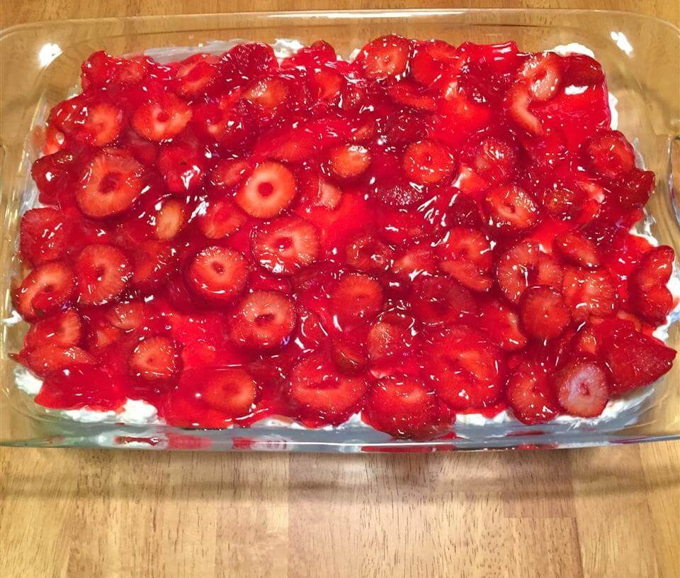 15-Minute Strawberry Angel Food Dessertis an easy and quick healthy keto dinner ideas recipes that you can cook if you like . In Tasty Recipes blog we got the best easy dinner.