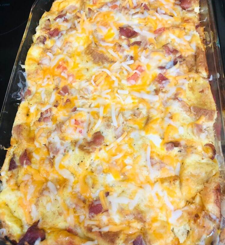 Sausage, Egg & Cream Cheese Hash Brown Breakfast Casseroleis an easy and quick healthy keto dinner ideas recipes that you can cook if you like . In Tasty Recipes blog we got the best easy dinner.