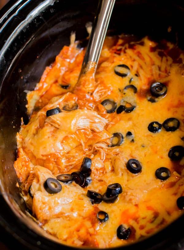 Slow Cooker Chicken Enchilada Casseroleis an easy and quick healthy keto dinner ideas recipes that you can cook if you like . In Tasty Recipes blog we got the best easy dinner.