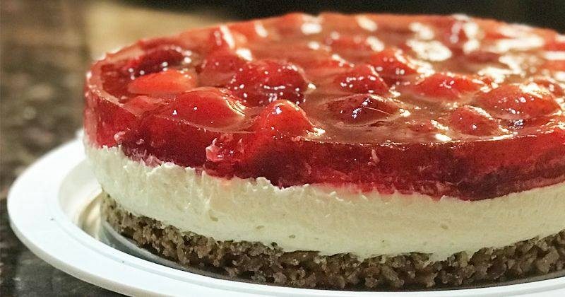 Judy’s Strawberry Pretzel Saladis an easy and quick healthy keto dinner ideas recipes that you can cook if you like . In Tasty Recipes blog we got the best easy dinner.