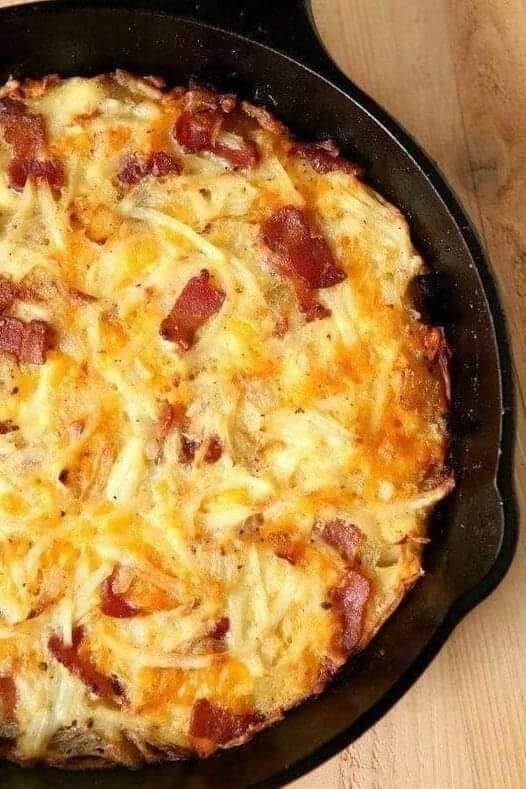 Bacon Egg and Hash Brown Casserole for a Lazy Weekend Breakfastis an easy and quick healthy keto dinner ideas recipes that you can cook if you like . In Tasty Recipes blog we got the best easy dinner.