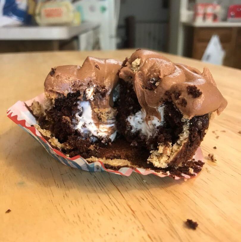 HERSHEY S’MORES CUPCAKESis an easy and quick healthy keto dinner ideas recipes that you can cook if you like . In Tasty Recipes blog we got the best easy dinner.