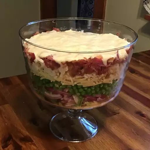 30-Minutes 7-Layer Saladis an easy and quick healthy keto dinner ideas recipes that you can cook if you like . In Tasty Recipes blog we got the best easy dinner.