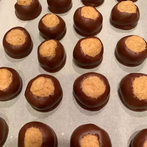BUCKEYE BALLSis an easy and quick healthy keto dinner ideas recipes that you can cook if you like . In Tasty Recipes blog we got the best easy dinner.