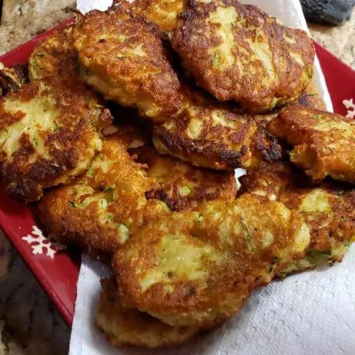 Zucchini Pattiesis an easy and quick healthy keto dinner ideas recipes that you can cook if you like . In Tasty Recipes blog we got the best easy dinner.