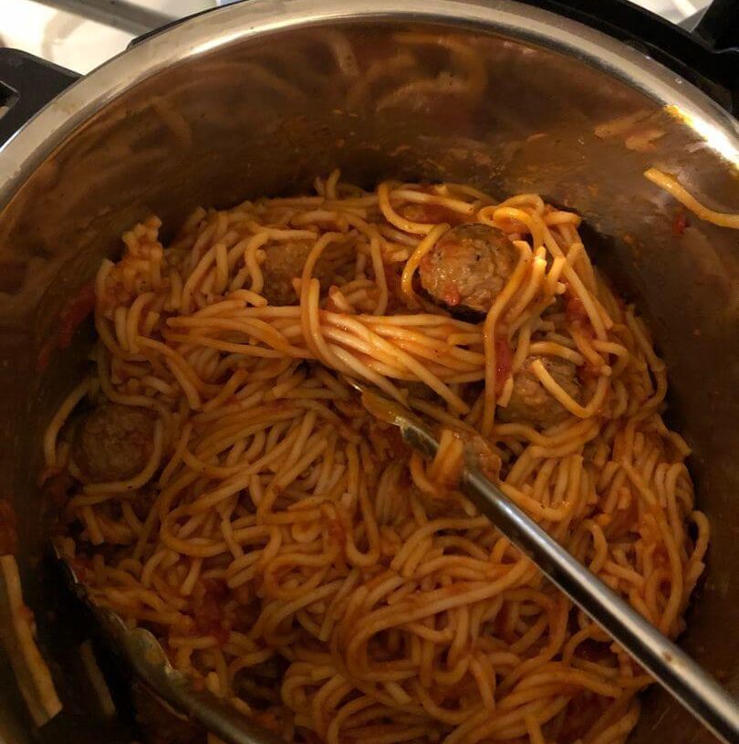 Instant Pot Spaghetti And Meatballsis an easy and quick healthy keto dinner ideas recipes that you can cook if you like . In Tasty Recipes blog we got the best easy dinner.