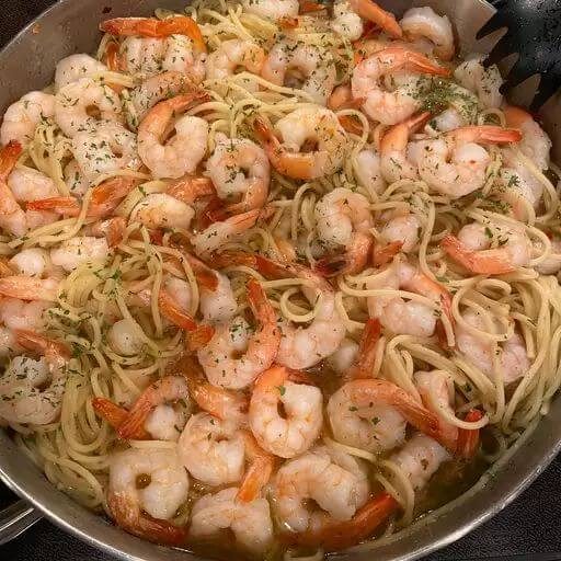 Garlic Butter Shrimp Scampiis an easy and quick healthy keto dinner ideas recipes that you can cook if you like . In Tasty Recipes blog we got the best easy dinner.