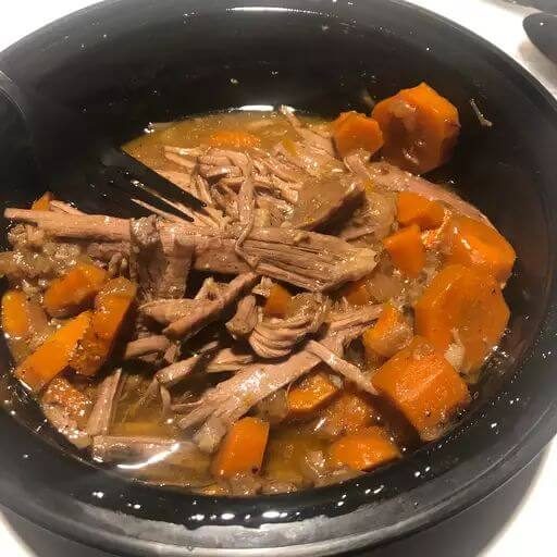 Slow Cooker Pot Roast with Gravy Recipeis an easy and quick healthy keto dinner ideas recipes that you can cook if you like . In Tasty Recipes blog we got the best easy dinner.