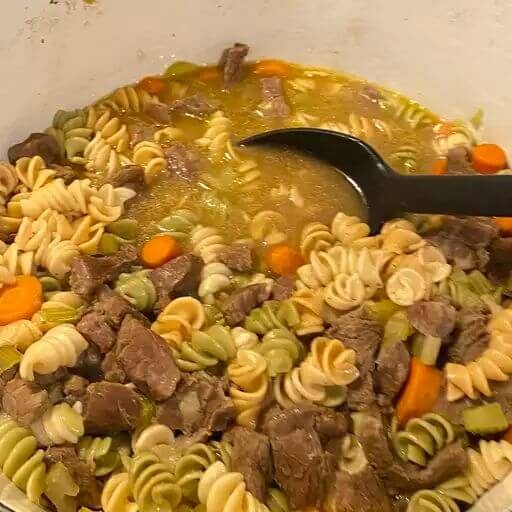 Vegetable Beef Noodle Soupis an easy and quick healthy keto dinner ideas recipes that you can cook if you like . In Tasty Recipes blog we got the best easy dinner.