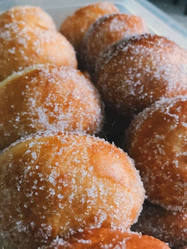 Italian Bomboloni