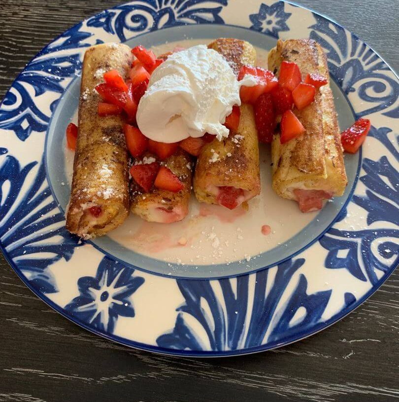 Strawberry French Toast Roll Upsis an easy and quick healthy keto dinner ideas recipes that you can cook if you like . In Tasty Recipes blog we got the best easy dinner.