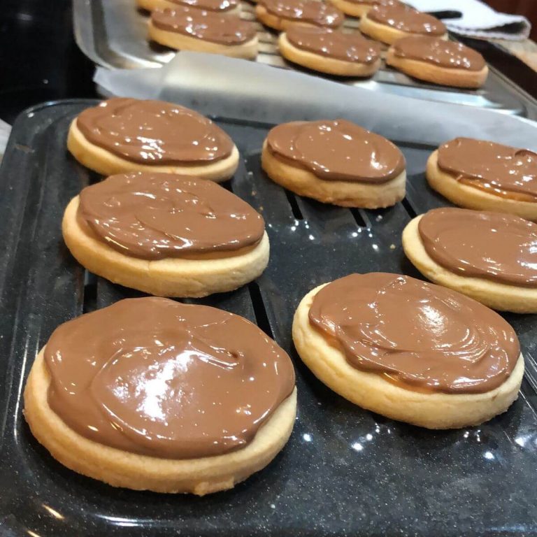 Twix Cookies
