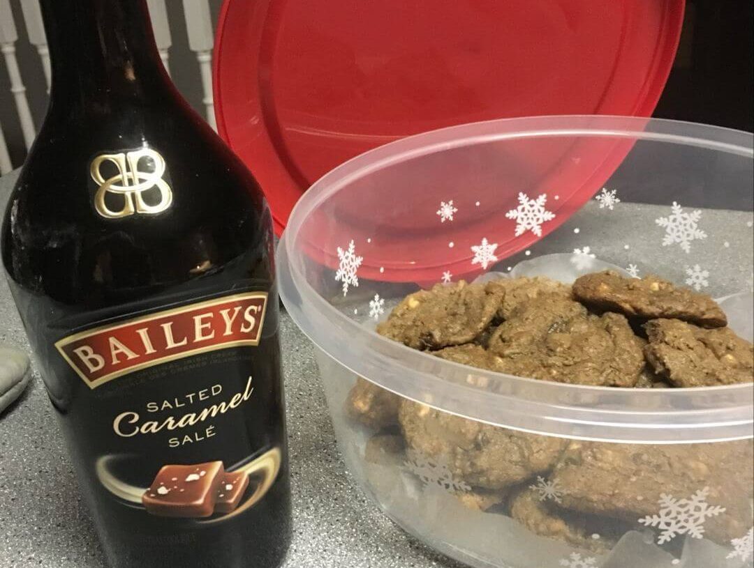 Baileys Irish Cream Chocolate Chip Cookiesis an easy and quick healthy keto dinner ideas recipes that you can cook if you like . In Tasty Recipes blog we got the best easy dinner.