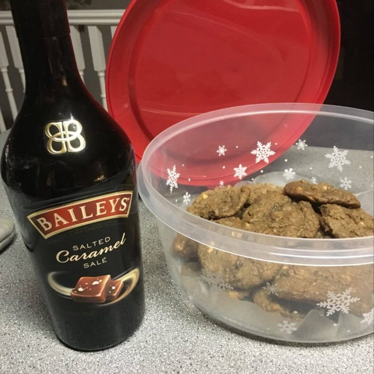 Baileys Irish Cream Chocolate Chip Cookies