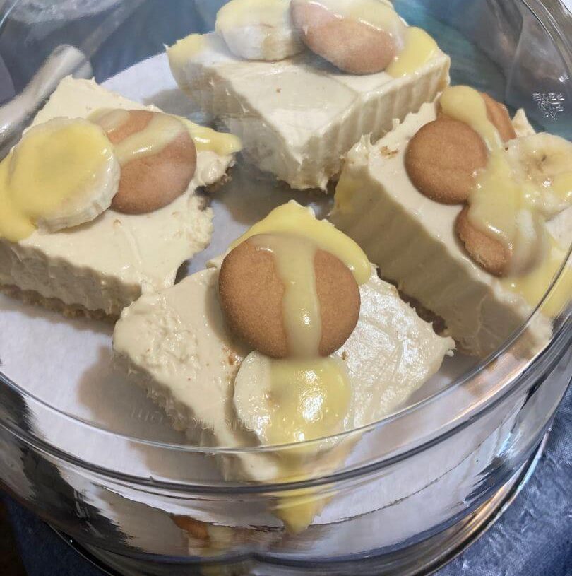 Banana Pudding Cheesecake Squaresis an easy and quick healthy keto dinner ideas recipes that you can cook if you like . In Tasty Recipes blog we got the best easy dinner.