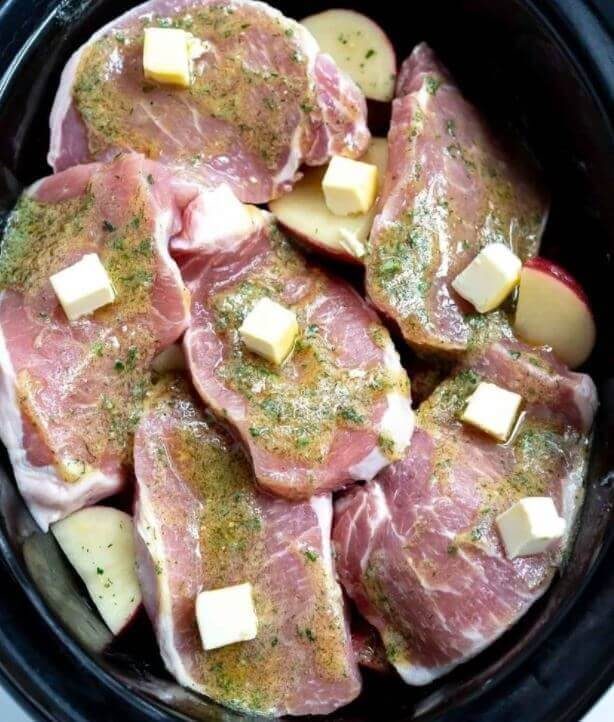 Crockpot Ranch Pork Chops and Potatoesis an easy and quick healthy keto dinner ideas recipes that you can cook if you like . In Tasty Recipes blog we got the best easy dinner.