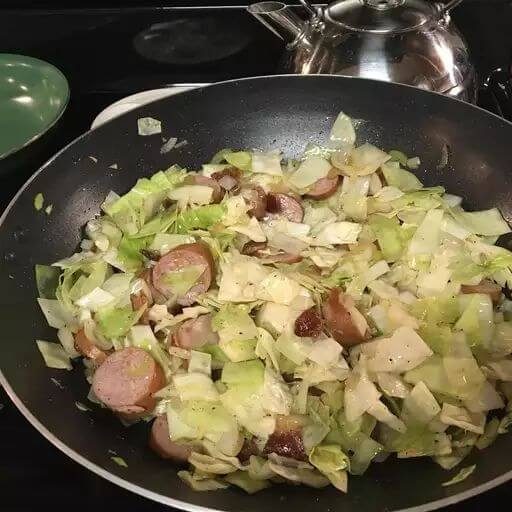 Fried Cabbage with Sausageis an easy and quick healthy keto dinner ideas recipes that you can cook if you like . In Tasty Recipes blog we got the best easy dinner.