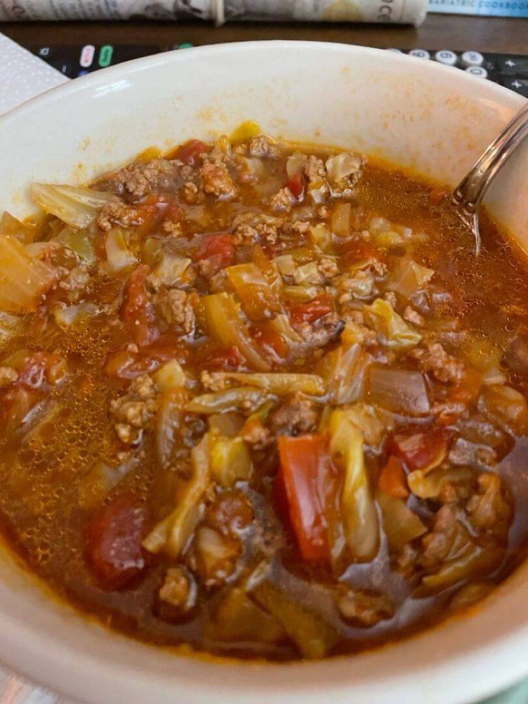 Slow Cooker Spicy Cabbage