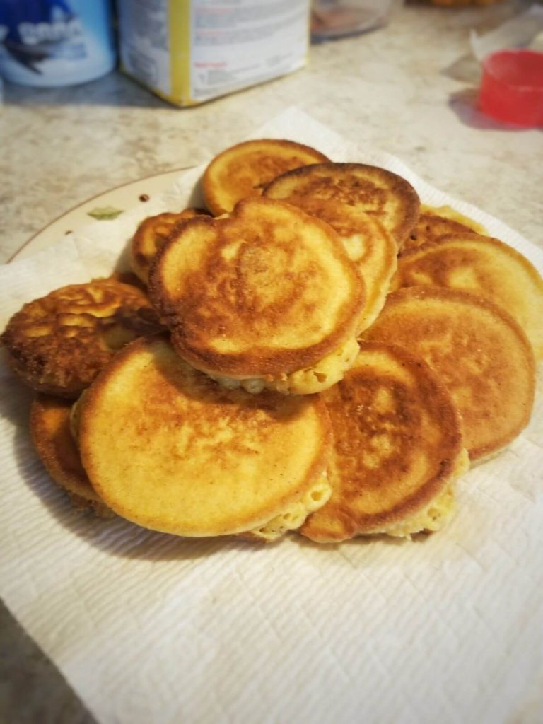 Southern Cornmeal Hoecakes