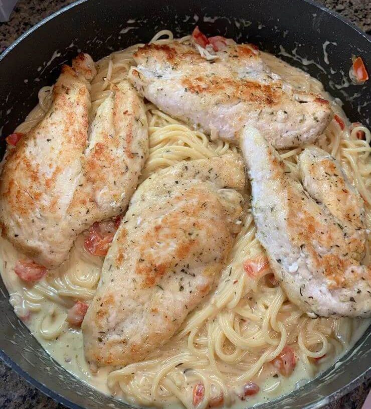 Italian Chicken Pastais an easy and quick healthy keto dinner ideas recipes that you can cook if you like . In Tasty Recipes blog we got the best easy dinner.