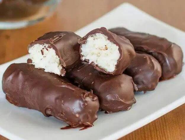 MOUNDS BARS WITH JUST 3 INGREDIENTSis an easy and quick healthy keto dinner ideas recipes that you can cook if you like . In Tasty Recipes blog we got the best easy dinner.