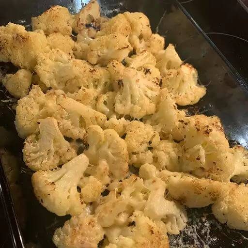 Roasted Garlic Caulifloweris an easy and quick healthy keto dinner ideas recipes that you can cook if you like . In Tasty Recipes blog we got the best easy dinner.